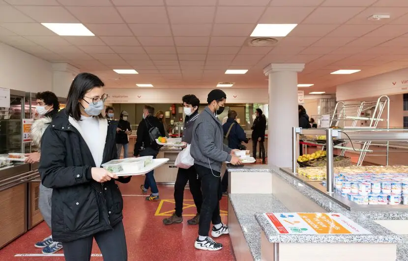 830x532 aides etudiants boursiers prolongees jusqu decembre gouvernement